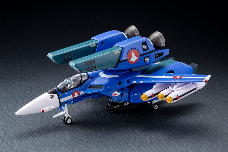 超時空要塞マクロス 1/60完全変形 VF-1J スーパーバルキリー マクシミリアン ジーナス 搭乗機 塗装済み 完成品フィギュア-003