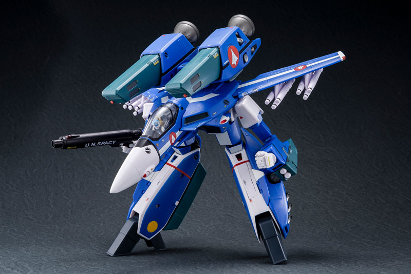 超時空要塞マクロス 1/60完全変形 VF-1J スーパーバルキリー マクシミリアン ジーナス 搭乗機 塗装済み 完成品フィギュア-005