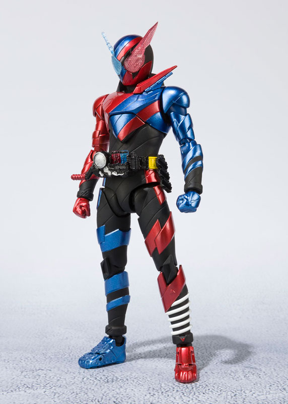 S.H.フィギュアーツ 仮面ライダービルド ラビットタンクフォーム-001