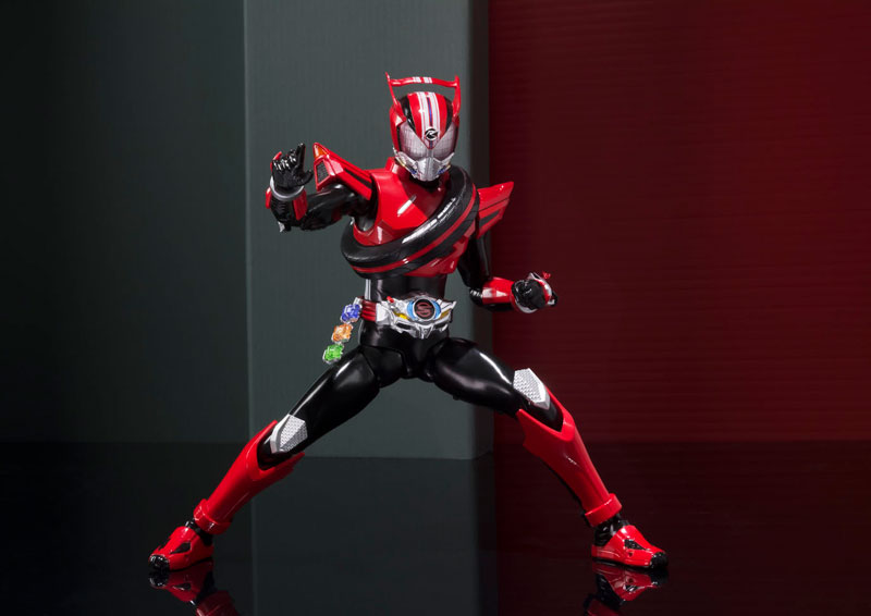 S.H.フィギュアーツ『仮面ライダードライブ タイプスピード -Kamen Rider Kicks Ver.-』可動フィギュア-005