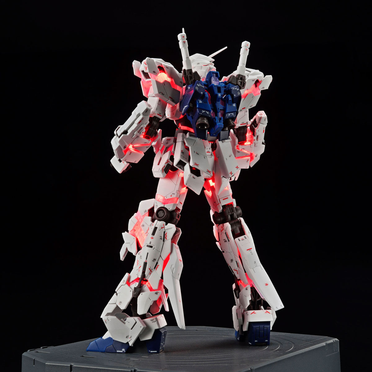 RG 1/144『ガンダムベース限定 RX-0 ユニコーンガンダム（デストロイモード）Ver.TWC（LIGHTING MODEL）』プラモデル-007