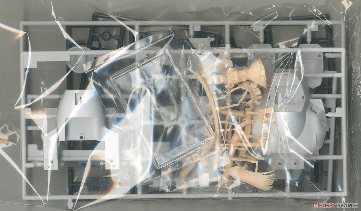 超時空要塞マクロス『リン・ミンメイ（ステージドレス）w/VF-1S ストライクバルキリー（たまごひこーき）』1/24 プラモデル-008