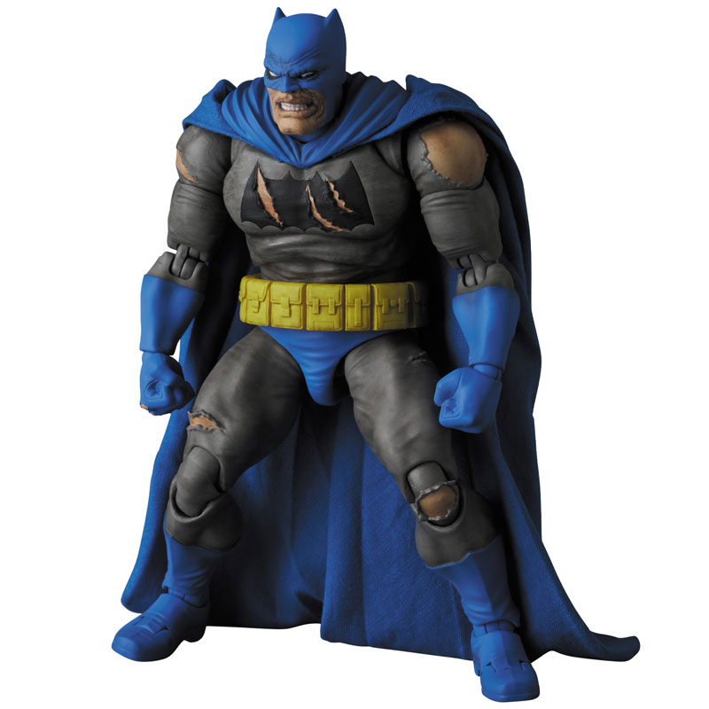 マフェックス No.119 MAFEX『バットマン／BATMAN（TDKR：The Dark Knight Triumphant）』可動フィギュア-004