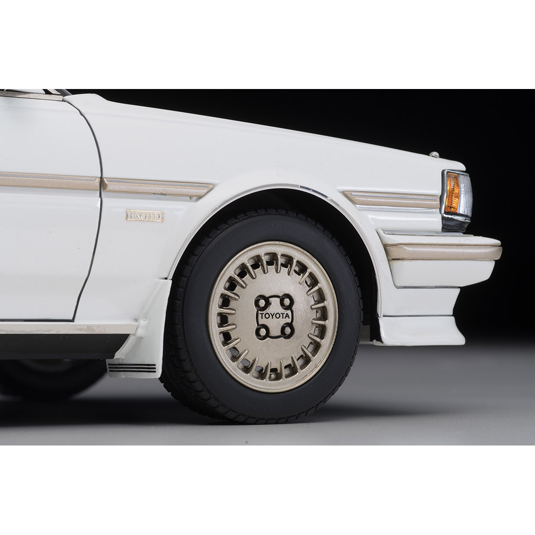 イグニッションモデル×トミーテック T-IG1809『クレスタ スーパールーセント エクシード（パールホワイト）』ミニカー-008