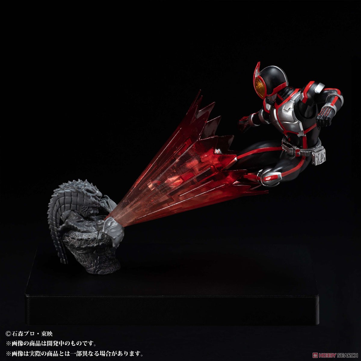 Glow In The Dark『仮面ライダーファイズ』仮面ライダー555 完成品フィギュア-003