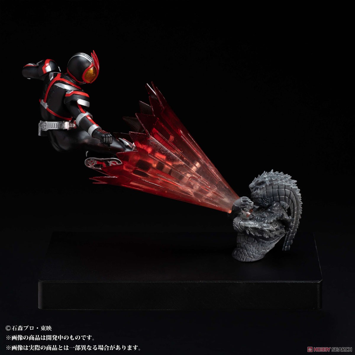 Glow In The Dark『仮面ライダーファイズ』仮面ライダー555 完成品フィギュア-008