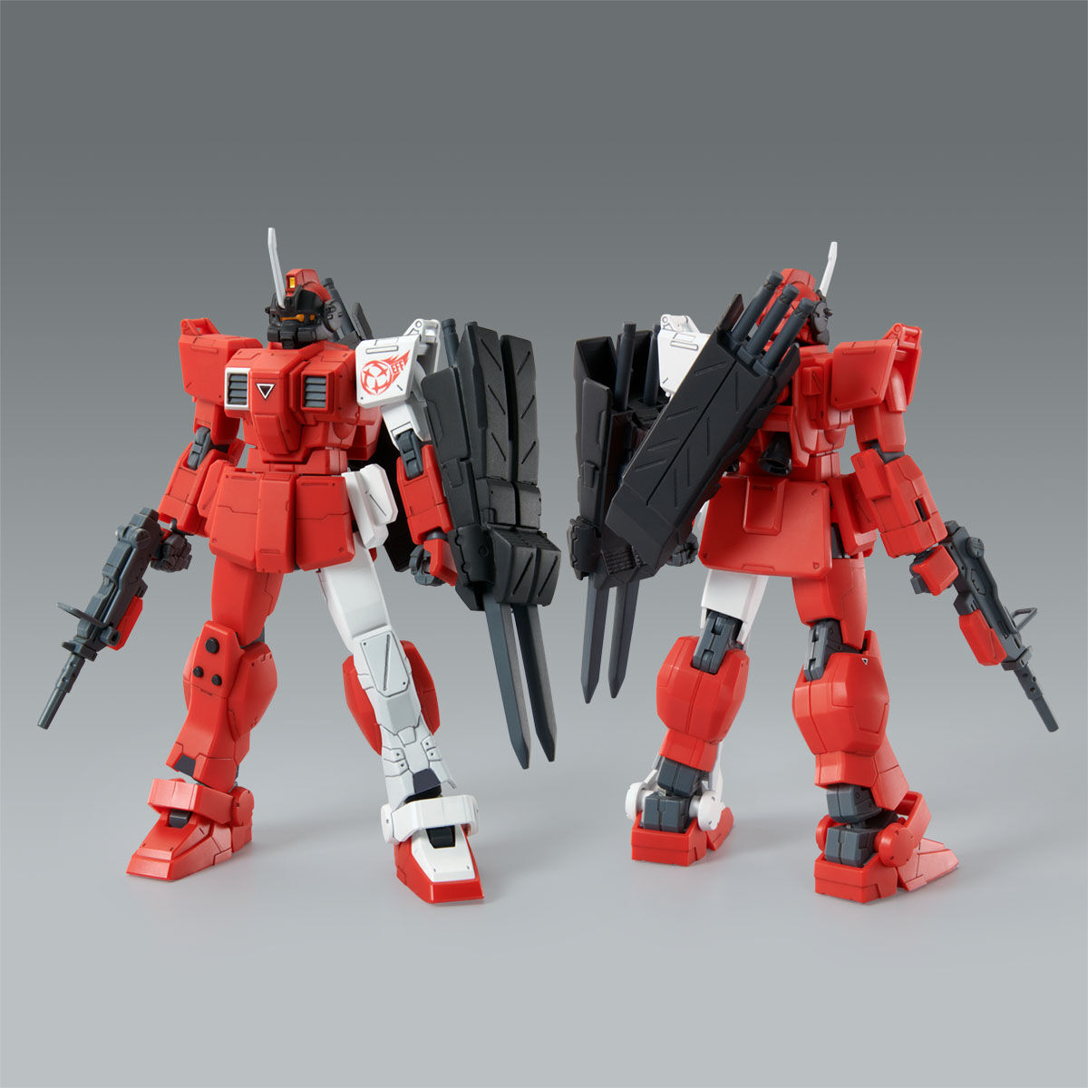 【限定販売】HG 1/144『赤い三巨星チームセット』機動戦士ガンダム 戦場の絆II プラモデル-003