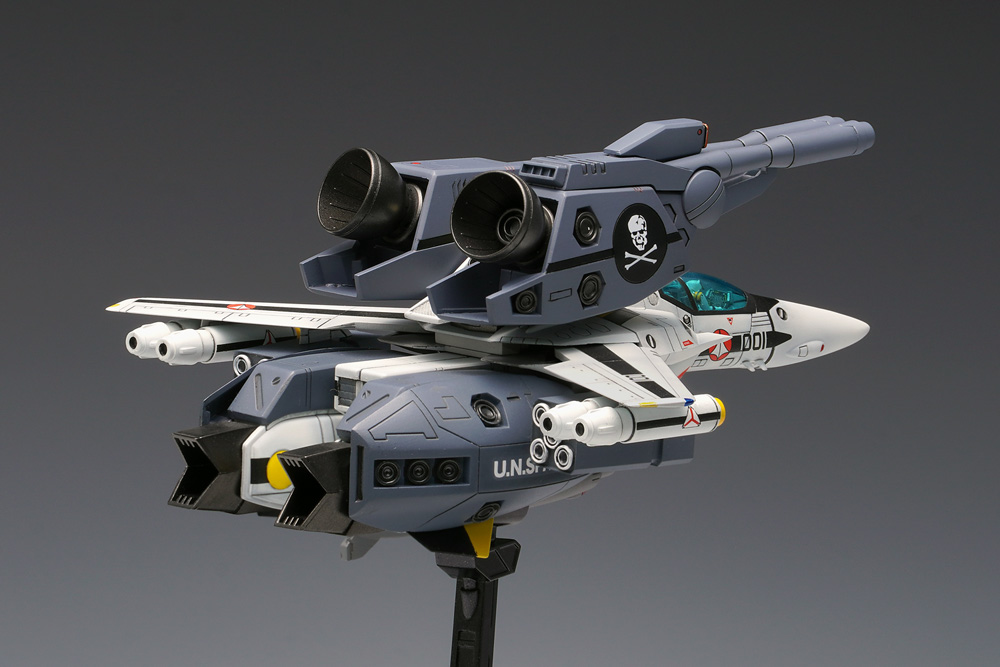 超時空要塞マクロス『VF-1S ストライクバルキリー［バトロイド］一条輝機、ロイ・フォッカー機』1/100 プラモデル-015