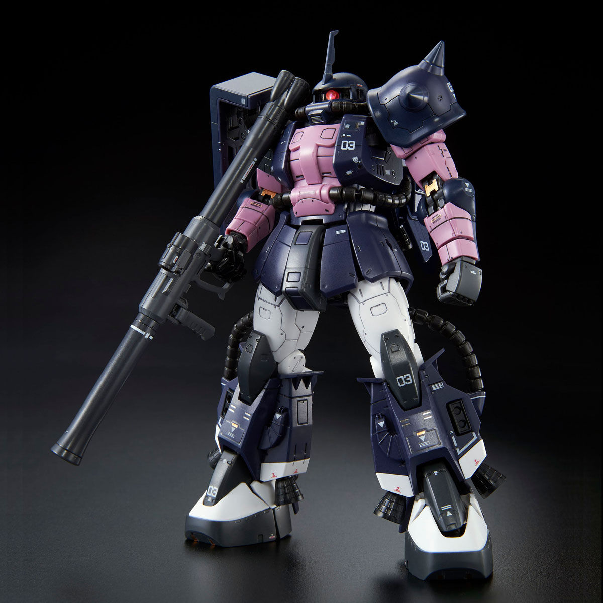 【限定販売】【再販】RG 1/144『黒い三連星専用ザクII』プラモデル-002