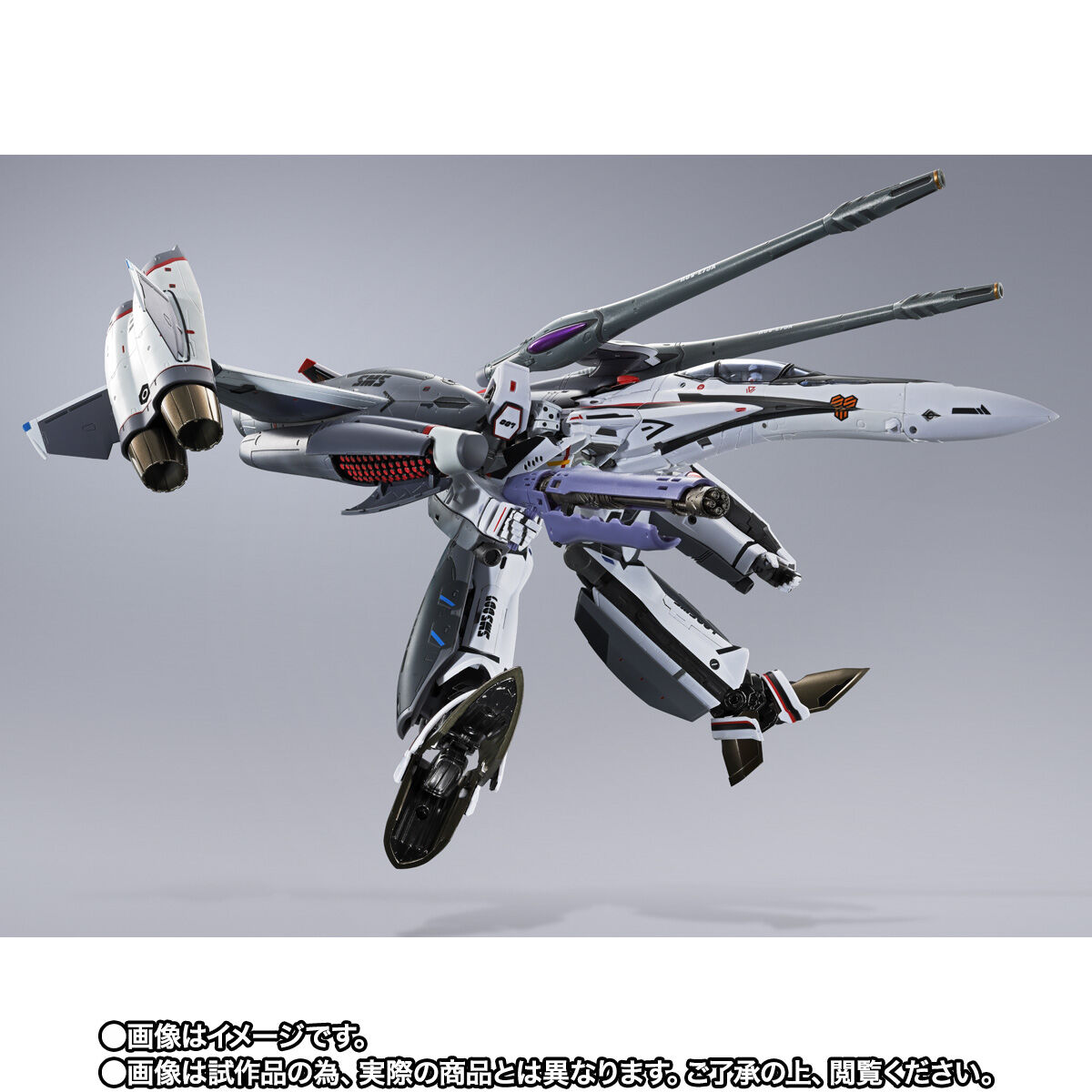 【限定販売】DX超合金『VF-25F トルネードメサイアバルキリー（早乙女アルト機）リバイバルVer.』可変可動フィギュア-007