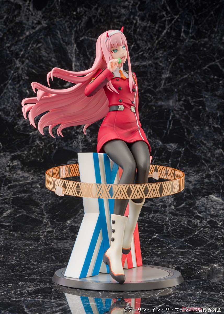 ダーリン・イン・ザ・フランキス『ゼロツー』1/7 完成品フィギュア-003