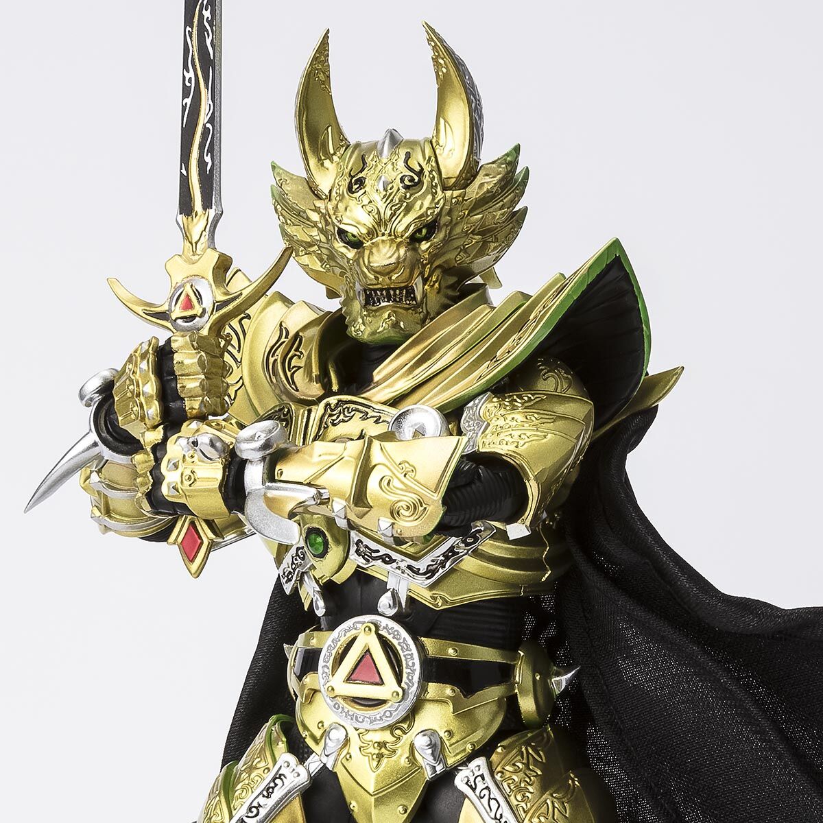 【限定販売】S.H.Figuarts（真骨彫製法）『黄金騎士ガロ（冴島鋼牙）GARO 20th Anniversary Ver.』牙狼〈GARO〉可動フィギュア-001