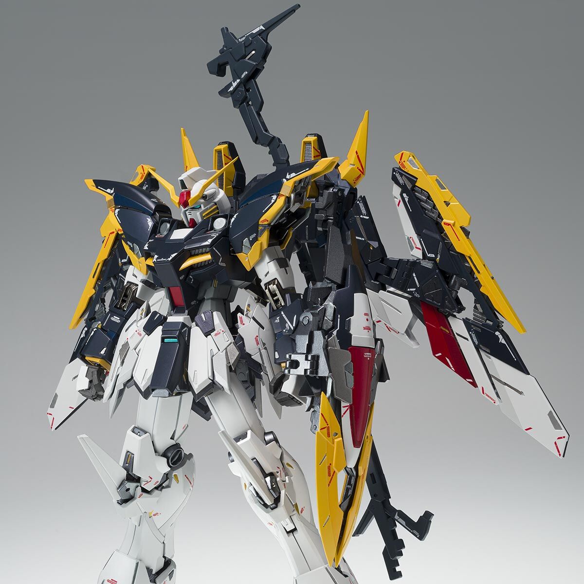 【限定販売】GUNDAM FIX FIGURATION METAL COMPOSITE『ガンダムデスサイズ（EW版）／ガンダムデスサイズ（EW版）ルーセット装備』可動フィギュア-001