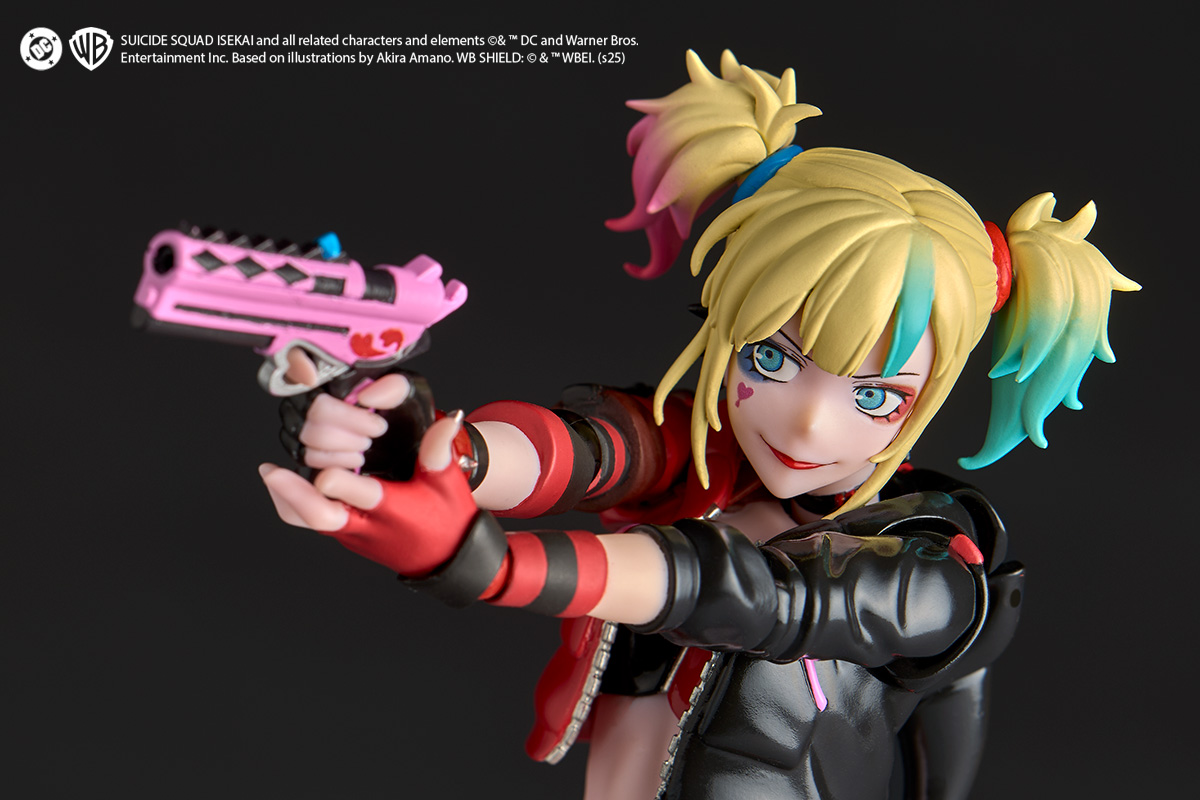 【限定販売】リボルテック アメイジング・ヤマグチ『ハーレイ・クイン 異世界スーサイド・スクワッドVer.』可動フィギュア-011