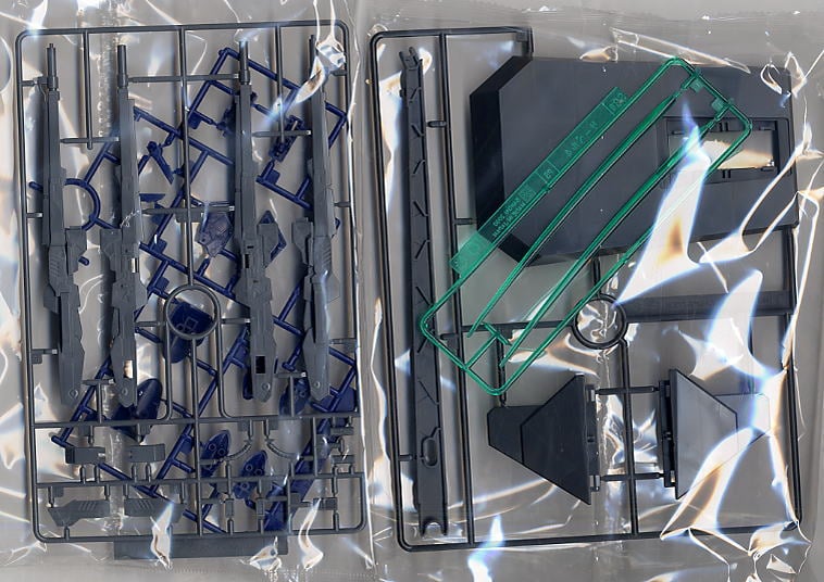 【再販】MG 1/100『ウイングガンダムゼロ(エンドレスワルツ版)』新機動戦記ガンダムW Endless Waltz プラモデル-008