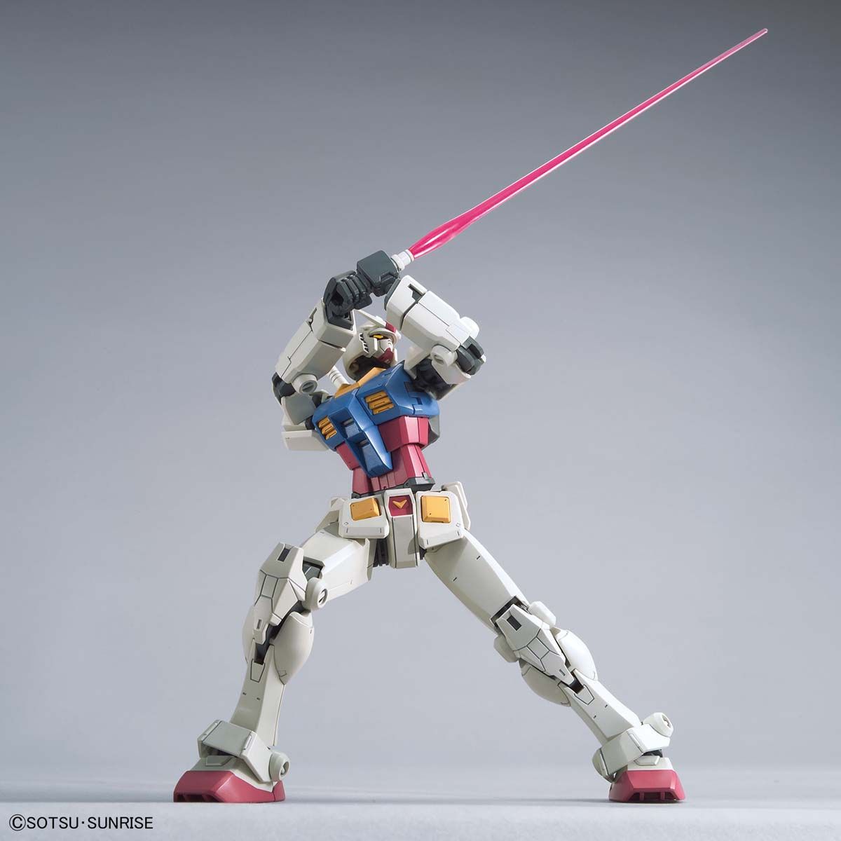【再販】HG 1/144『RX-78-2 ガンダム［BEYOND GLOBAL］』プラモデル-004