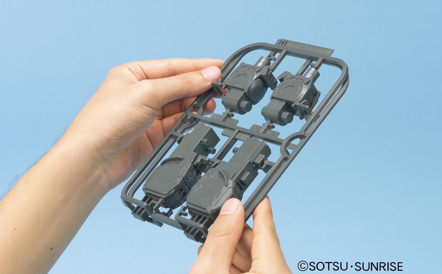 【再販】メガサイズモデル 1/48『ガンダム』機動戦士ガンダム プラモデル-009