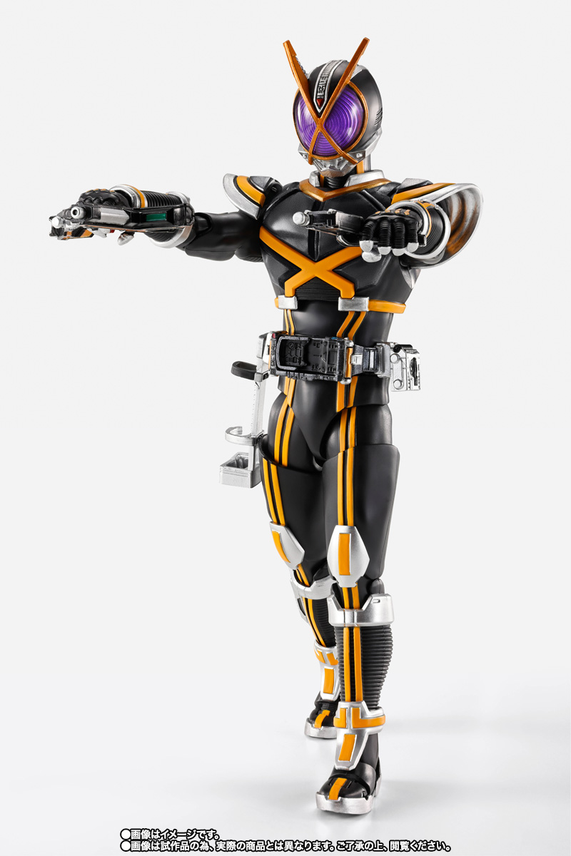 【限定販売】S.H.Figuarts（真骨彫製法）『仮面ライダーカイザ』仮面ライダー555 可動フィギュア-004