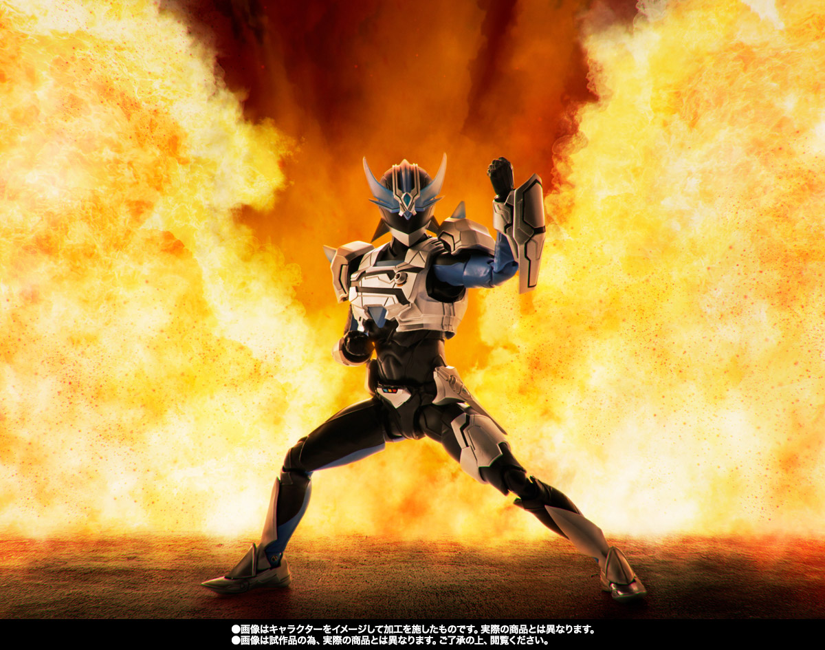 【限定販売】S.H.Figuarts（真骨彫製法）『ウイングマン ガーダーシルエット』可動フィギュア-009