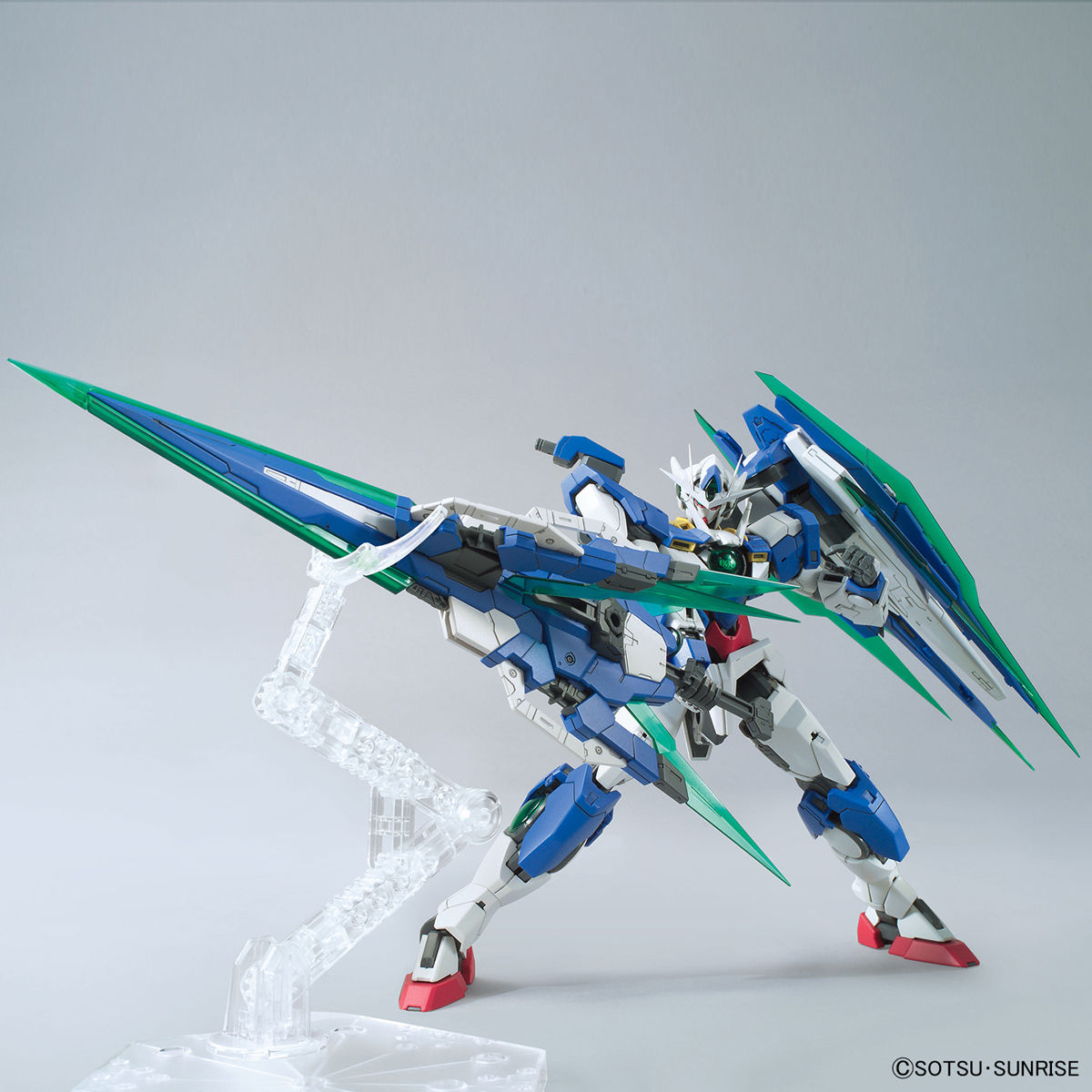 【再販】MG 1/100『ダブルオークアンタ フルセイバー』機動戦士ガンダム00V戦記 プラモデル-003