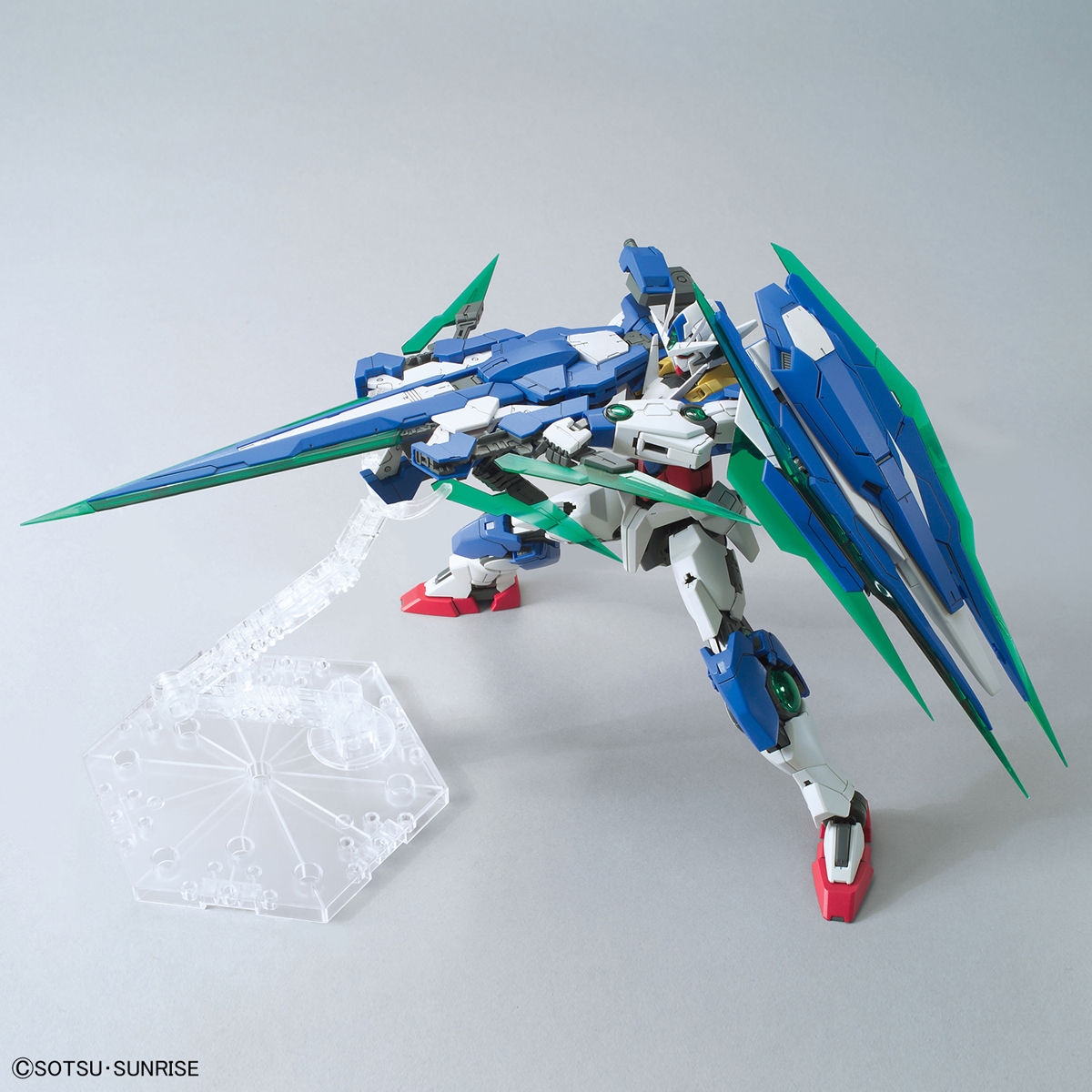 【再販】MG 1/100『ダブルオークアンタ フルセイバー』機動戦士ガンダム00V戦記 プラモデル-005