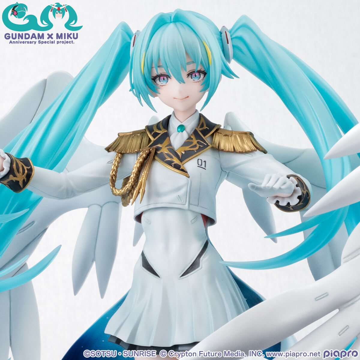 【限定販売】Lucrea(ルクリア) 機動戦士ガンダム45周年×初音ミク『初音ミク×ウイングガンダムゼロ EW』1/7 完成品フィギュア-001