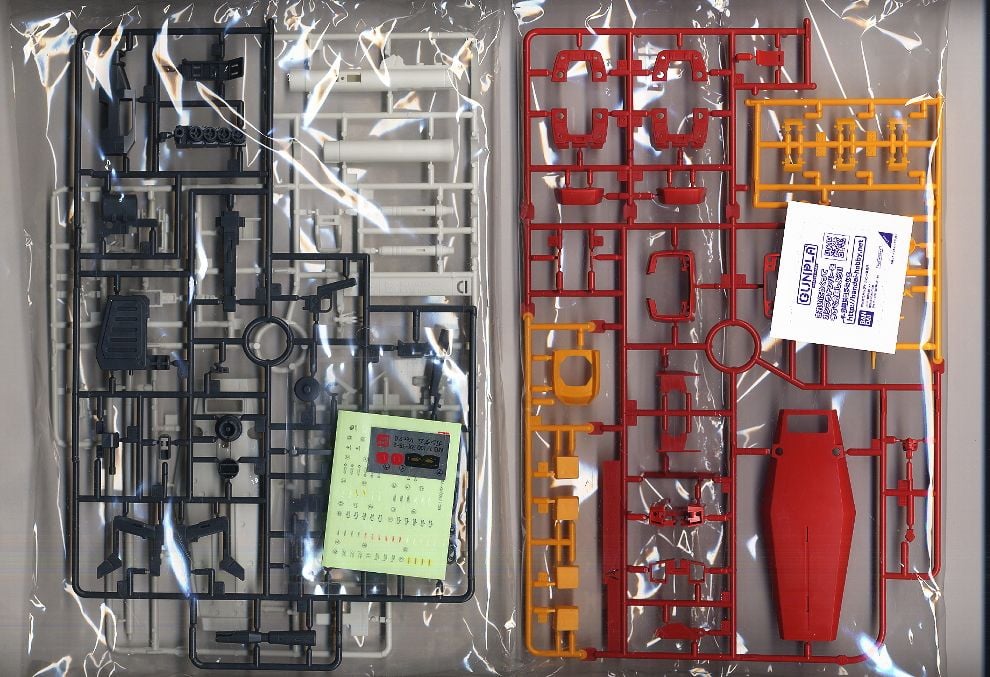 【再販】MG 1/100『RX-78-2ガンダム Ver2.0』機動戦士ガンダム プラモデル-008