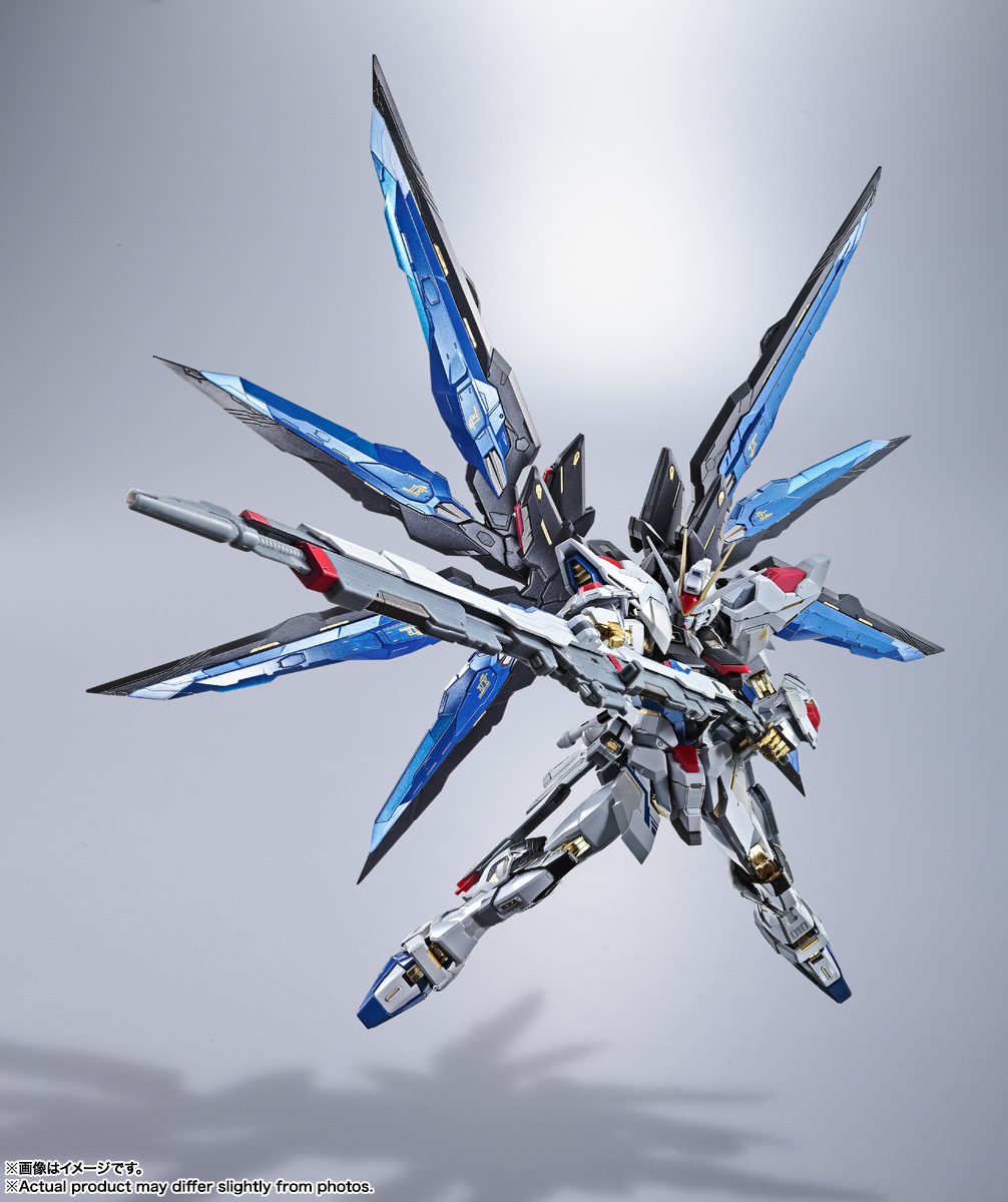 METAL BUILD『ストライクフリーダムガンダム ＜リバイバル版＞』機動戦士ガンダムSEED DESTINY 可動フィギュア-001