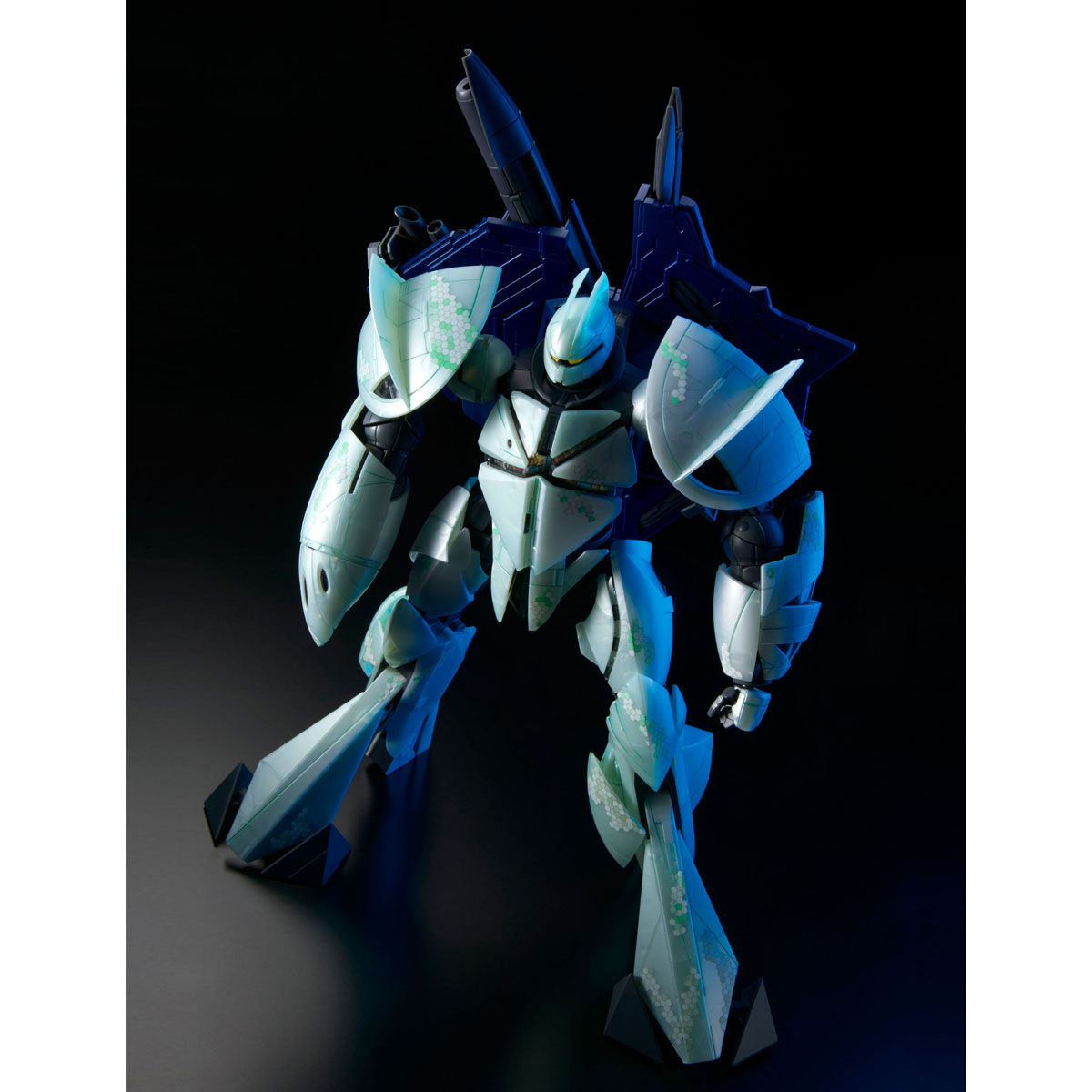 【限定販売】【再販】MG 1/100『∀ガンダム／ターンＸ［ナノスキンイメージ］』プラモデル-006