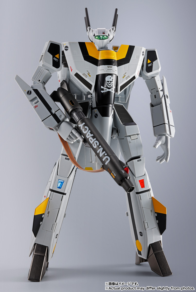DX超合金『VF-1S バルキリー ロイ・フォッカースペシャル リバイバルVer.』超時空要塞マクロス 可変可動フィギュア-001