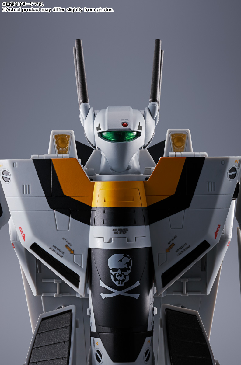 DX超合金『VF-1S バルキリー ロイ・フォッカースペシャル リバイバルVer.』超時空要塞マクロス 可変可動フィギュア-006