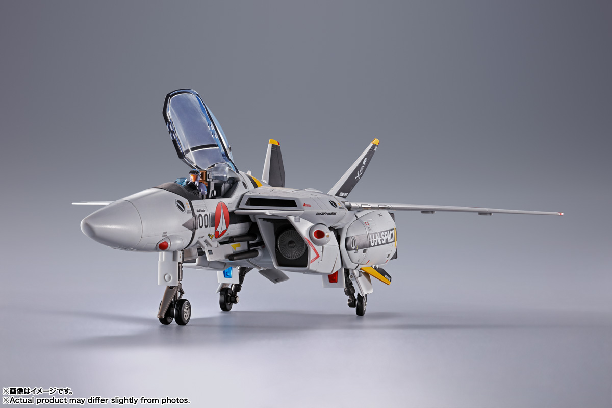 DX超合金『VF-1S バルキリー ロイ・フォッカースペシャル リバイバルVer.』超時空要塞マクロス 可変可動フィギュア-011