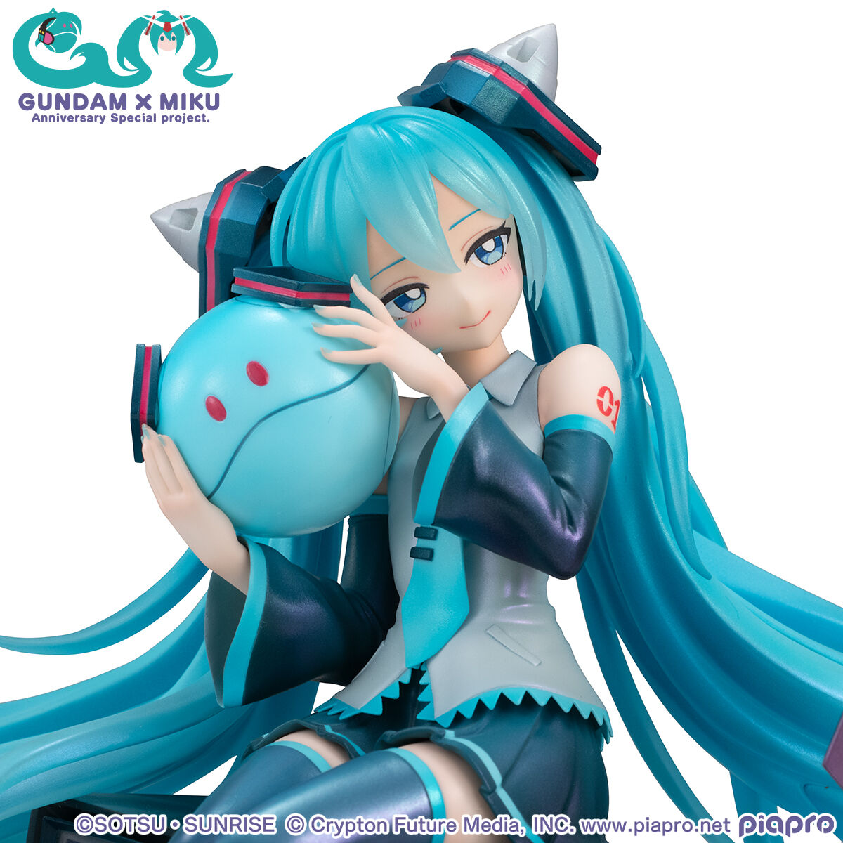 【限定販売】Lucrea(ルクリア)『初音ミク×ダブルオーガンダム』機動戦士ガンダム45周年×初音ミク 1/7 完成品フィギュア-007