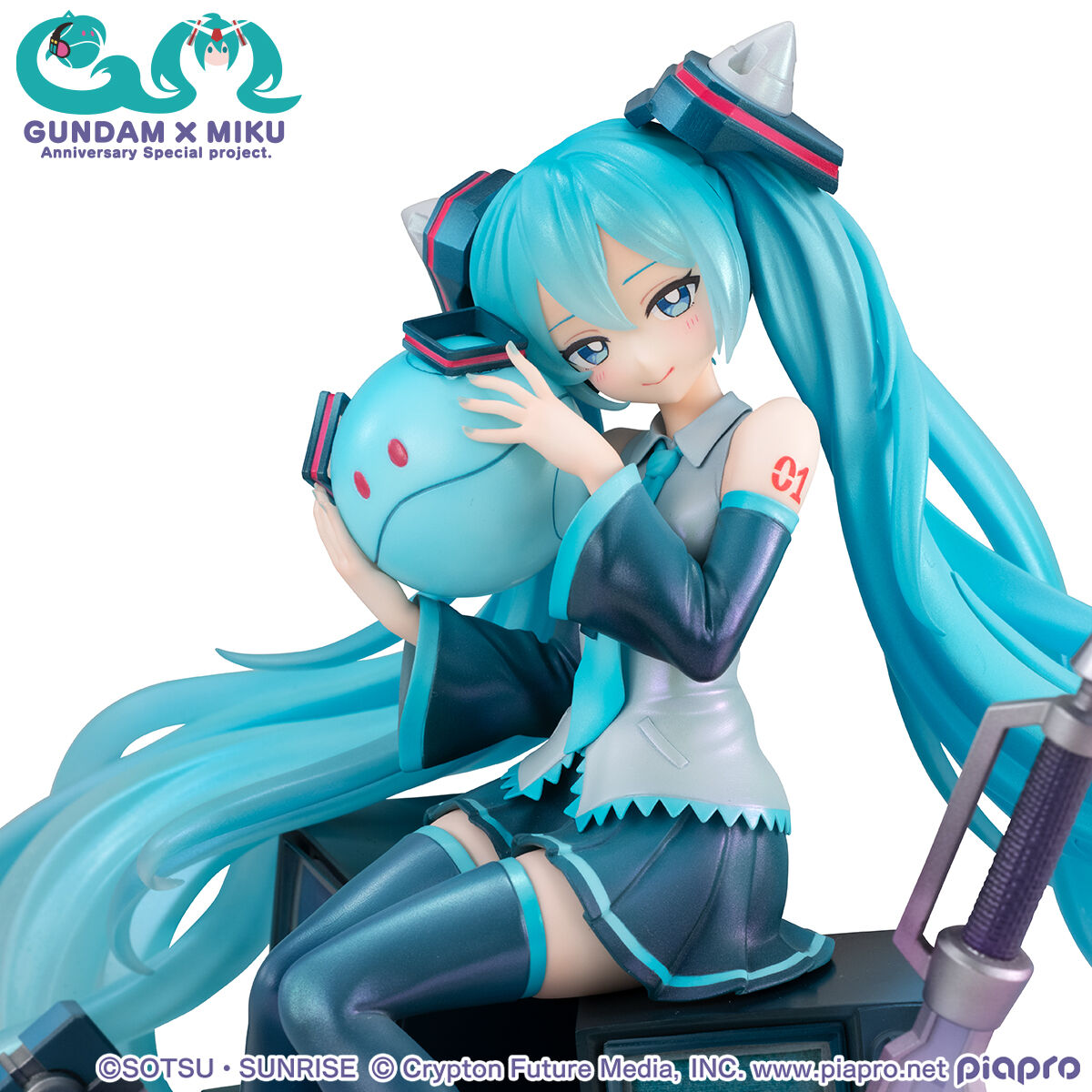 【限定販売】Lucrea(ルクリア)『初音ミク×ダブルオーガンダム』機動戦士ガンダム45周年×初音ミク 1/7 完成品フィギュア-008
