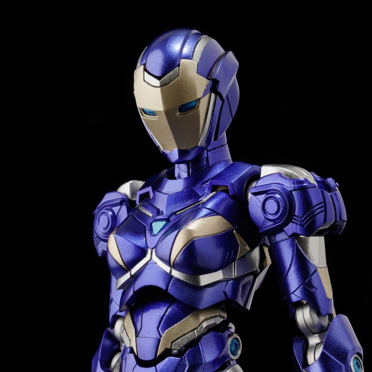 ファイティングアーマー『レスキュー』アベンジャーズ/エンドゲーム アクションフィギュア-002