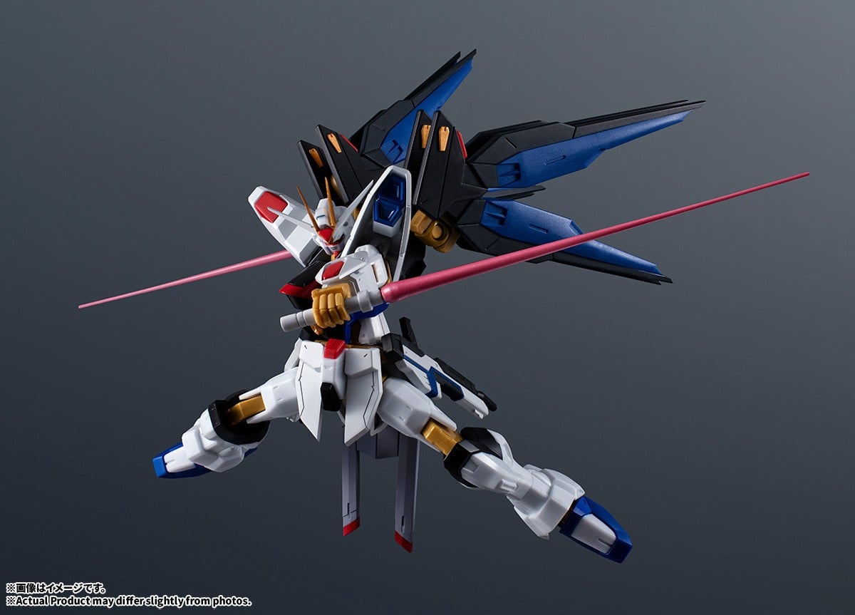 GUNDAM UNIVERSE『ZGMF-X20A STRIKE FREEDOM GUNDAM RENEWAL』機動戦士ガンダムSEED DESTINY 可動フィギュア-005