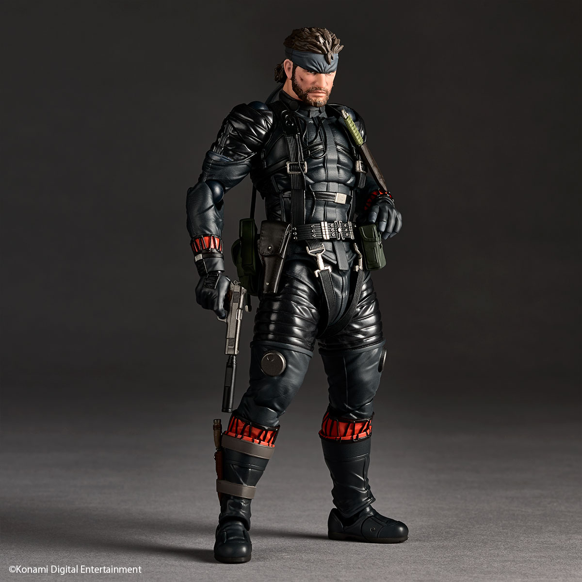 【限定販売】リボルテック アメイジング・ヤマグチ『ネイキッド・スネーク スニーキングスーツ Ver.』METAL GEAR SOLID Δ: SNAKE EATER 可動フィギュア-001